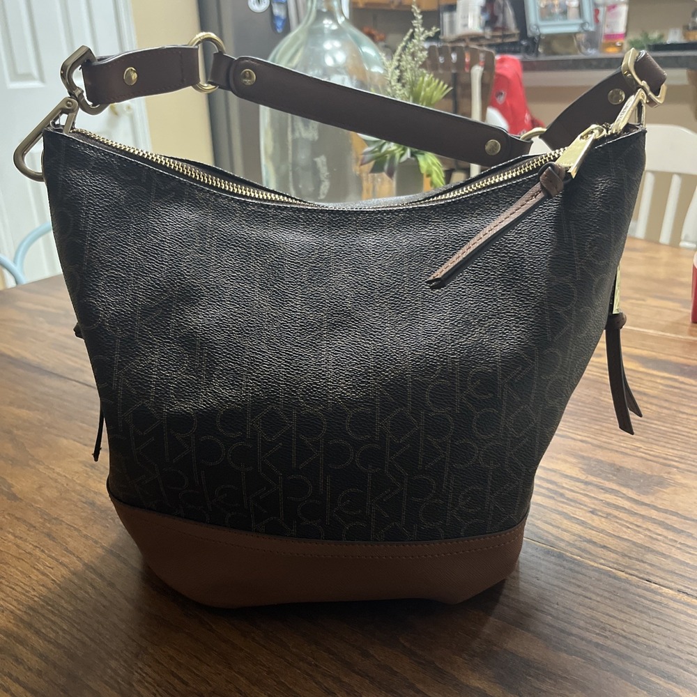 Calvin Klein CK Monogram Brown Shoulder Bag Hobo Purse Gold Hardware Zip Top